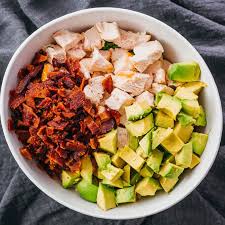 Looking For Healthy Lunch Ideas Make This Delicious Keto Chicken Salad Loaded With Bacon Avocado An Keto Recipes Dinner Keto Chicken Salad Keto Recipes Easy