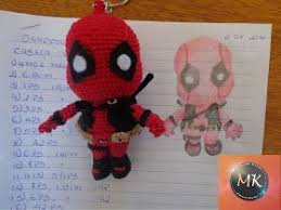 Deadpool Criacao Mk Amigurumis Https Www Facebook Com Mkamigurumis Fref Ts Material Linha Clea Receitas Amigurumi Artesanatos Geeks Brinquedos De Croche