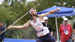 Nombreux sont ceux qui pensent que le jet doit être le plus horizontal possible pour atteindre la distance la plus longue. Athletisme Chez Les Moutarde On A Le Javelot Dans Le Sang