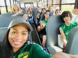 Lauren Goolsby's Instagram, Twitter & Facebook