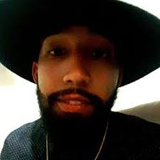 Carl Kibunjia's Instagram, Twitter & Facebook