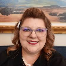 We are live at the #Albertsons off S Stephanie and Horizon Ridge Pkwy for  our 4 Corners Food Drive! What song gets your vote for the  #PreShowYouPickEm? 1) "Whatta Man" by Salt