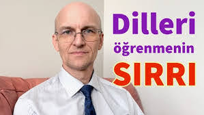 Robert Pracht's Instagram, Twitter & Facebook