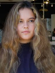 Why I love dimensional, lived-in transformations!!! 🙌🏻 This client came  in with light/blonde hair, ready for a change. She wanted to go darker  while still keeping some of her natural tones and