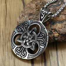 Celtic Trinity Love Knot Double Sided Stainless Steel Triquetra Pendant Doktress Melange The term true lover's knot, also called true love knot is used for many distinct knots. celtic trinity love knot double sided stainless steel triquetra pendant