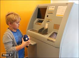Kunden der deutschen bank können ihr münzgeld in jeder filiale einzahlen. Commerzbank Lokstedt Geldeinzahlung Kinderleicht Lokstedt Online Geld Recht