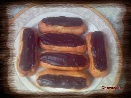 Eclairs Au Chocolat Recette Ptitchef Recette Eclair Au Chocolat Pains A Hot Dog Recette Eclair Au Chocolat