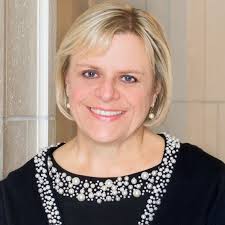 Alex Irish's Instagram, Twitter & Facebook