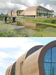 12 Examples Of Modern Houses And Buildings That Have A Thatched Roof Thatched Roof Small House Design Architecture Building Roof
