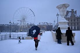 La neige perturbe les transports en France, au Royaume-Uni et aux Pays-Bas
