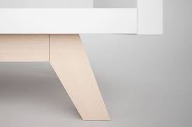 Kallax Regal Untergestell Aus Holz Schrage Fusse Kallax Regal Ikea Kallax Regal Diy Mobel Holz