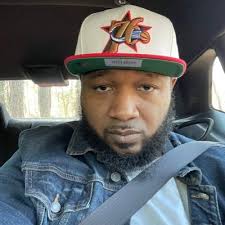 Ryan Hirt (@RyanHirt)