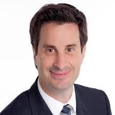 Eric Brochu's Instagram, Twitter & Facebook