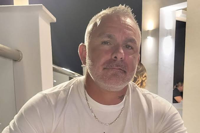 Brit dad dies on holiday after falling ill on day he was due to fly home - Manchester Evening News