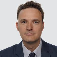 Ina Santos's Instagram, Twitter & Facebook