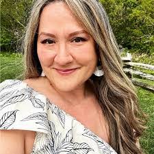 Krystal Acosta's Instagram, Twitter & Facebook