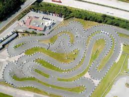 Insbesondere nach den erfolgen von schumacher in der formel 1 erfreuten sich karts auch als freizeitsport großer beliebtheit. Ralf Schumacher Kartcenter Bispingen