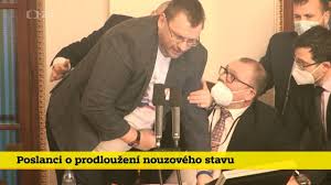 Rvačka v poslanecké sněmovně lubomír volný vs tomáš hanzel ruka ruku myje. Nasili Ve Snemovne Dostanes Flakanec Mezi Ceskymi Poslanci Propukla Ostra Bitka Zivotvcesku Cz