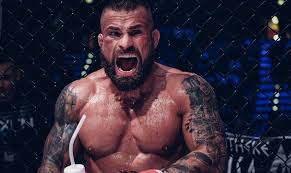 Organizace oktagon mma původně plánovala, že si to na „nejkrásnějším turnaji roku na pražské štvanici o pás šampiona ve střední váze rozdají karlos vémola a marcin naruszczka. Karlos Terminator Vemola Ma Soupere A 30 Prosince Se Pobije O Titul Stredni Vahy Oktagonu Fights Cz