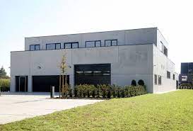 Groep heylen heeft willy naessens nederland een nieuwe productiehal gerealiseerd in houten. Huis Jozef