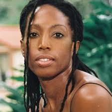 Daria Allen's Instagram, Twitter & Facebook