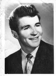 Condolences to the Curtis-Smith family 😢 Our hearts go out to Anne Curtis  and her family