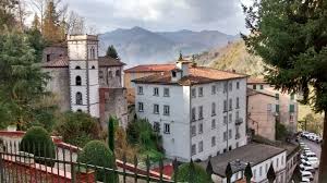 Most likely dating back to ancient roman times, the bagni di lucca thermal springs acquired great renown in the 11 th century at the time of the countess matilde di canossa and became one of the most elegant thermal spas in europe in the 19 th century. The Thermal Baths Of Bagni Di Lucca Casa Tolomei