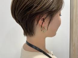 35歳からの女性の髪型に大人世代お悩み改善ショートヘアカタログ