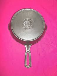 Rare Near Mint 4 Wapak Indian Head Medallion Cast Iron Skillet W Heat Ring Cast Iron Skillet It Cast Cast Iron Cooking
