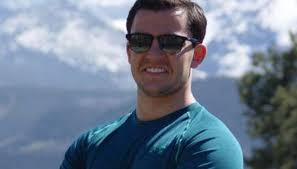 Rauner interviews 'body man' Friday, fires him Monday