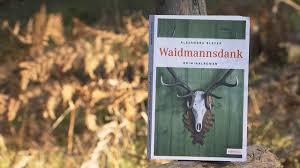 Pia hierzegger, robert stadlober, jutta fastian and others. Alexandra Bleyer Schreibt Uber Morde Im Wald Kaernten Orf At