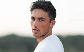 The Story Behind The “One That Got Away” Singer/Songwriter Michael Ray &  The Michael Ray Street Team