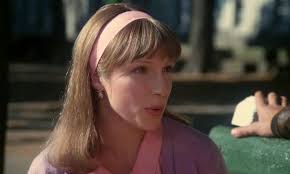 A Room in Town (1982)