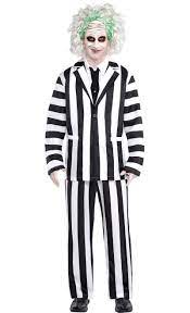 Lydia beetlejuice beetlejuice halloween halloween kostüm halloween costumes vampire costumes halloween makeup diy costumes costume lydia deetz, beetlejuice #purple #black like this idea of the model lying on bed with polaroids but not sure what the polaroids will consist of. Beetlejuice Halloween Costume For Adults Party City