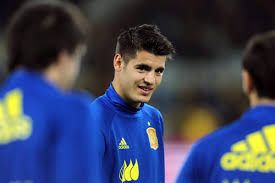 Ikke overraskende har det medført kritiske røster i spanien, men dem har i forvejen udskældte alvaro morata ikke tænkt sig at lytte til. Nationalmannschaft Spaniens Sturmflaute Luis Enrique Nimmt Alvaro Morata In Schutz