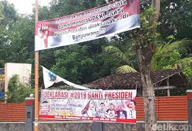 Media yang tepat untuk pembuatan poster yang dipasang di baliho adalah. Jika Dipasang Pada Baliho Maka Media Membuat Poster Tersebut Adalah Coba Sebutkan