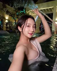 Korean masturbate with sexy models - uncensored deepthroat blowjob