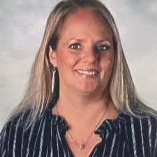 Amanda DeVoe-Bice and her team working to make our fleet of 80,000 vehicles  more sustainable. Learn more about how she's driving innovations to  transform our fleet to lower-emissions fuels:…