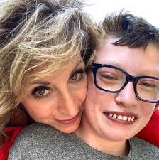 Bobbi Ash's Instagram, Twitter & Facebook