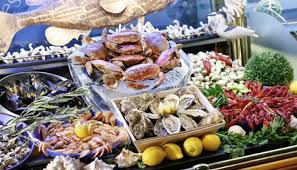 Desde luego, cuando unos amigos me propusieron ir de escapada a narbonne y, ya de paso, a les grands buffets, no me entusiasmó. Buffets A Volonte Les Grands Buffets