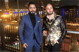 • شيء يجري في مسار طويل، في حياتنا ليس له بديل، طعمه ولونه واحد لكن شكله قابل للتبديل فما هو؟ Ù…Ø³Ø§Ø±ÙŠ ÙŠØ¹Ù„Ù‚ Ø¹Ù„Ù‰ Ø§Ù„ÙÙ„ÙˆØ³ Ù„Ù€ ØªØ§Ù…Ø± Ø­Ø³Ù†ÙŠ Ø¨ÙˆØ§Ø¨Ø© Ø£Ø®Ø¨Ø§Ø± Ø§Ù„ÙŠÙˆÙ… Ø§Ù„Ø¥Ù„ÙƒØªØ±ÙˆÙ†ÙŠØ©