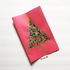 You can lay out all your old christmas cards and let them choose the ones they want to make a story from. 6 Fun Fingerprint Christmas Card Ideas That Kids Can Make