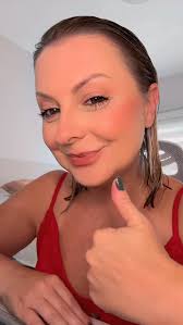 Autocuidado versão mini! E já fazendo sucesso😍 Autocuidado é linguagem  silenciosa! Mães de meninas, AUTOCUIDADO também é herança emocional💜