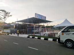 Having it done by someone else should not cost you more than and it will definately cost more than a paint work when you send it to a road side car wash.it cheap quick & clean. Dt Leisu Car Wash Leisuwash Leisuwash 360 Leisuwash Sg Automatic Car Wash Equipment