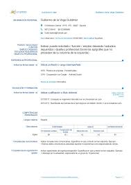¡elige una de nuestras plantillas de currículum gratuitas, complétala y consigue el trabajo de tus sueños! Plantilla Curriculum Vitae