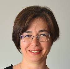 Hablando en corto. El blog de María Lázaro