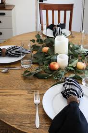 Whether you're throwing an elaborate dinner party or just inviting a few friends over for a casual meal, setting a table can be a tricky endeavor.v161256_b01. A Simple Fall Table Setting The Wood Grain Cottage