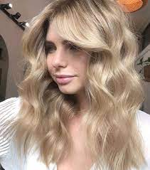 Brisbane Hair Stylist Mikki Auld In 2020 Best Hairdresser Blonde Hair Shades Cool Hairstyles