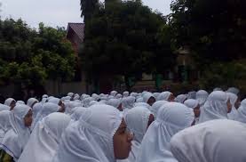 Sekolah luar biasa (slb) swasta yayasan teungku chik yang terletak kecamatan kutablang kabupaten bireuen sangat. Min 25 Bireuen Rutin Yasinan Setiap Jumat