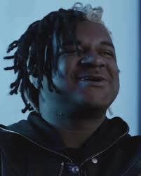 Len Carson's Instagram, Twitter & Facebook